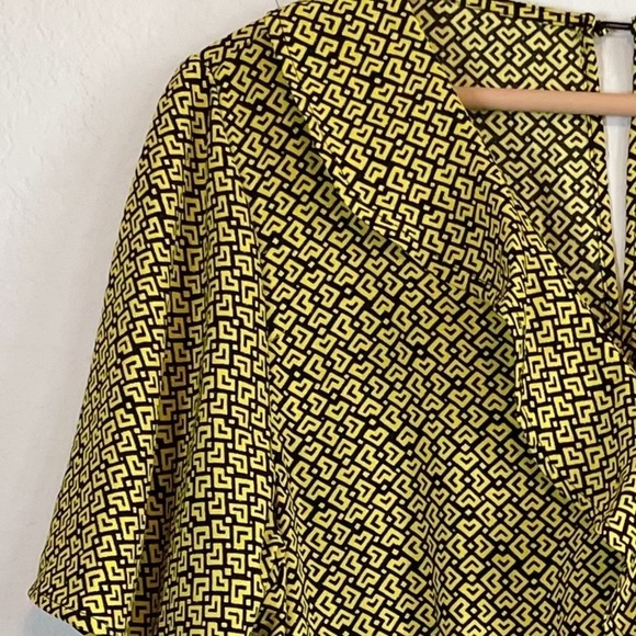 NWT Cotton On Kennedy Frill Romper Yellow Geometric Pattern Ruffle Chest Sz XL - Picture 4 of 11